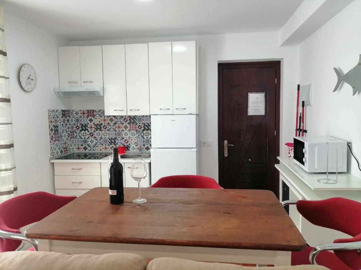 Apartamentos Empul " Tunidos House " Barbate Buitenkant foto